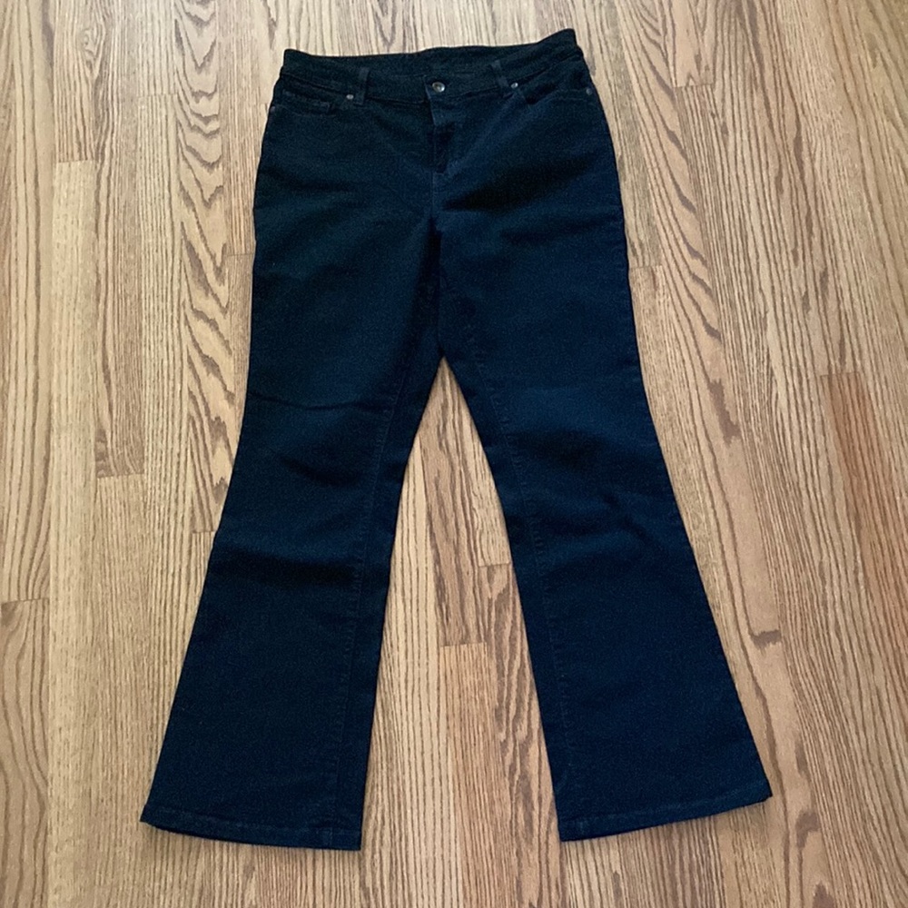 L.L. Bean Favorite Fit Black Jeans Size 14 MT